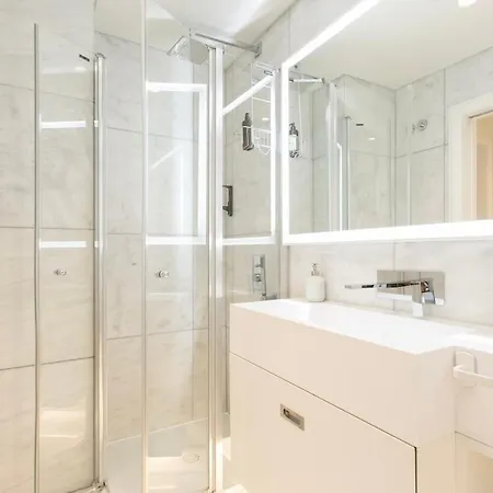 Apartmán Duplex 2 Bdr, Parking And Balcony! *
