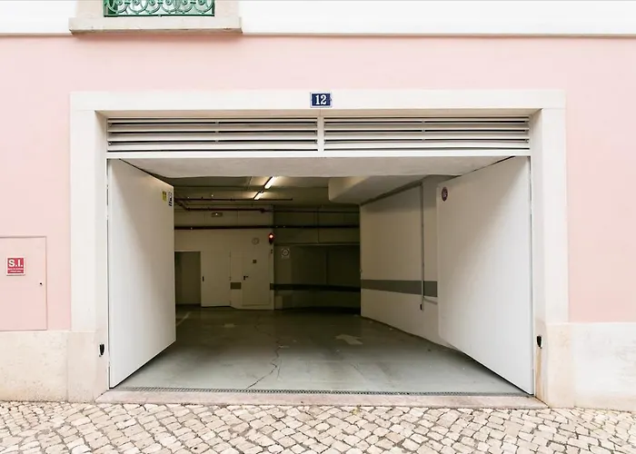 Duplex 2 Bdr, Parking And Balcony! شقة *